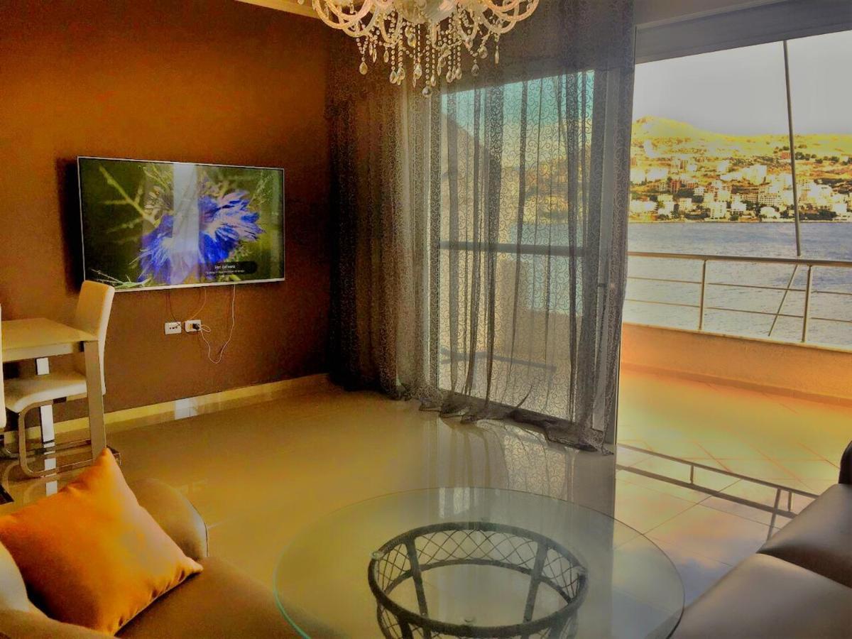 Royal Queen And King Luxury Apartment Saranda Kültér fotó